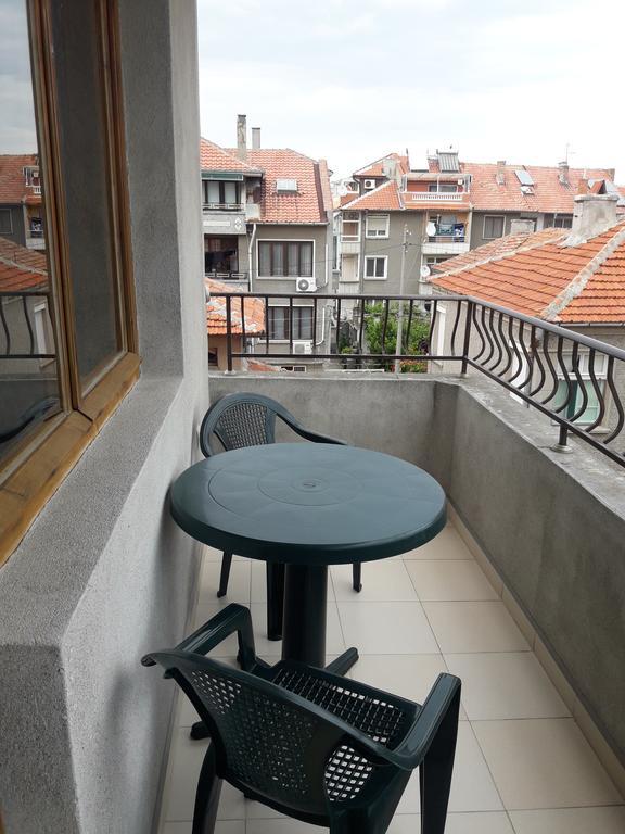 Georgievi Guest House Поморіє Екстер'єр фото